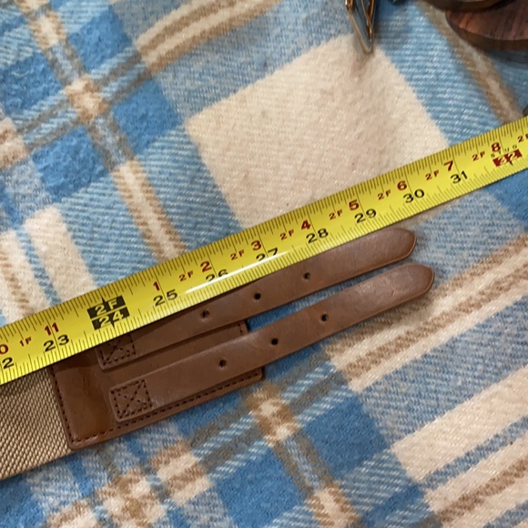 NWOT Camel brown/tan stretch belt w/buckles - Picture 5 of 5